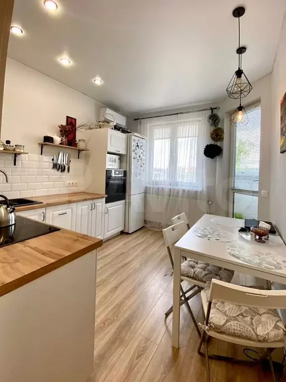 1-к. квартира, 37,5 м, 1/9 эт. - Фото 1