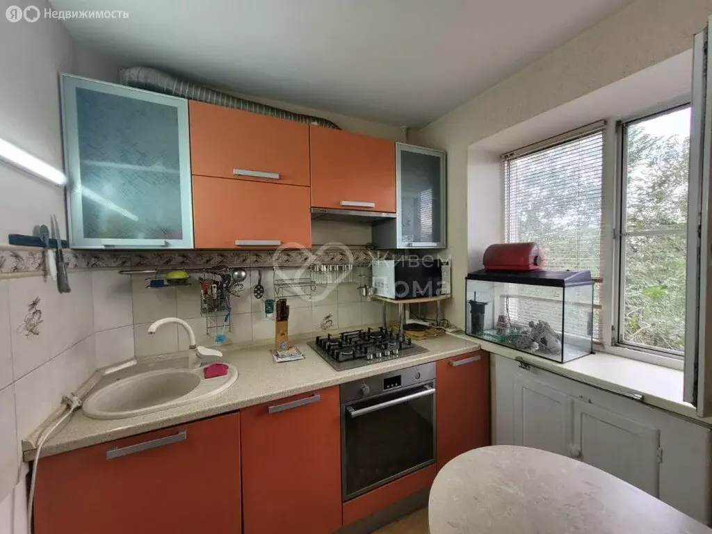 2-комнатная квартира: Волгоград, Социалистическая улица, 26 (43.6 м) - Фото 0