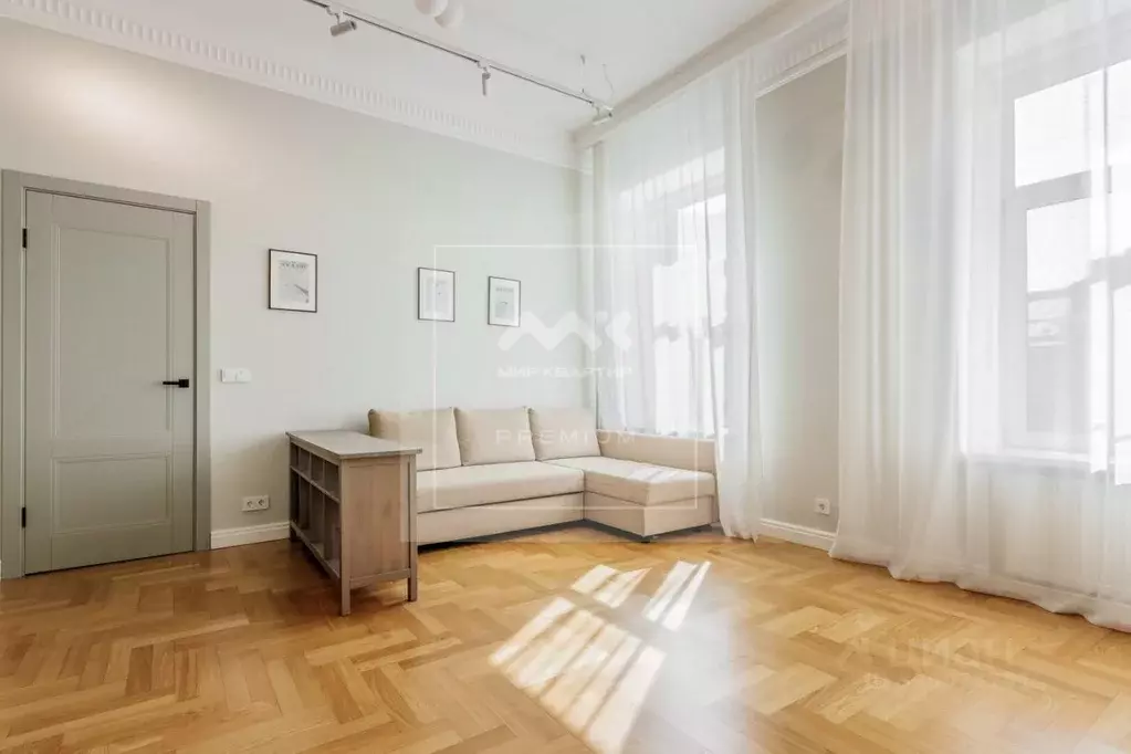 1-к кв. Санкт-Петербург ул. Рылеева, 6 (50.0 м) - Фото 0