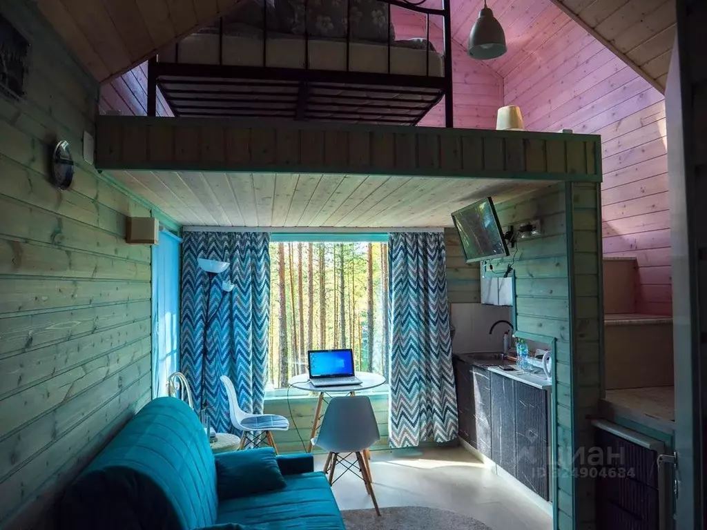 Дом в Карелия, Калевала пгт, Кормушниеми кв-л  (20 м) - Фото 1