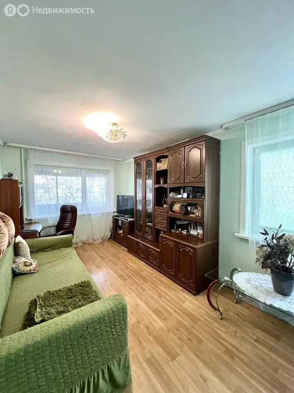 3-комнатная квартира: Иркутск, улица Маршала Конева, 28 (60.6 м) - Фото 1