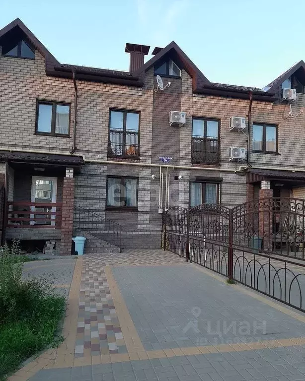 Таунхаус в Белгородская область, Белгород Новый-2 мкр, ул. Шумилова, 5 ... - Фото 0