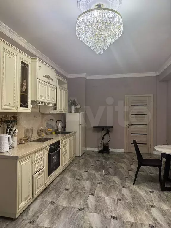 2-к. квартира, 50 м, 1/13 эт. - Фото 1