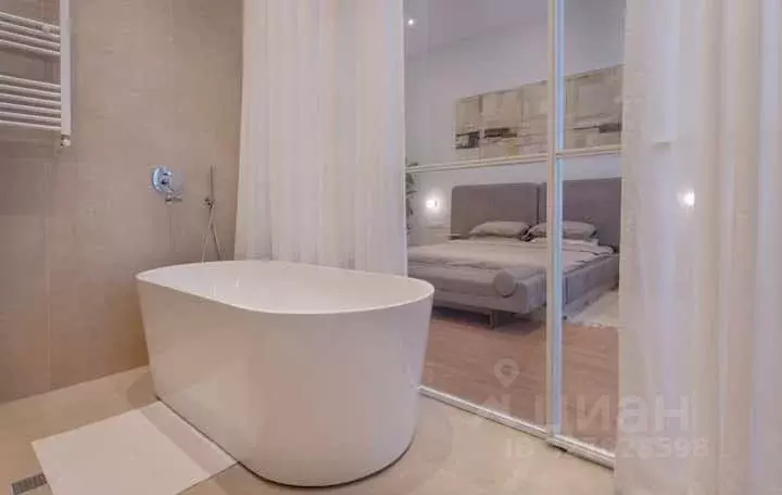 2-к кв. Краснодарский край, Сочи Центральный мкр, ул. Войкова, 21 ... - Фото 2