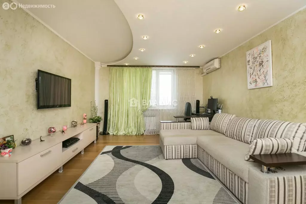 2-комнатная квартира: Севастополь, улица Маршала Геловани, 19 (65.2 м) - Фото 1