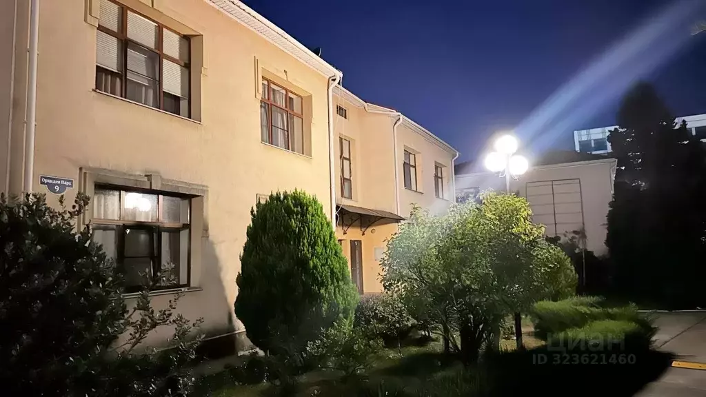 Дом в Краснодарский край, Сочи ул. Ленина, 217А/9А (200 м) - Фото 2