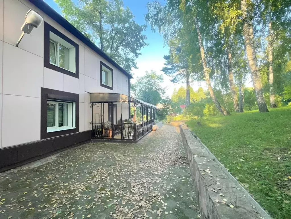 Коттедж в Красноярский край, Красноярск Свердловская ул., 289 (188 м) - Фото 2