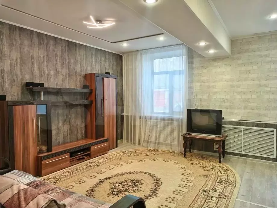 2-к. квартира, 58,7 м, 1/3 эт. - Фото 1