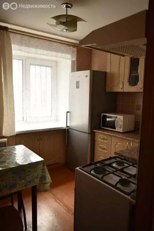 2-комнатная квартира: Барнаул, улица 80-й Гвардейской Дивизии, 64 ... - Фото 1
