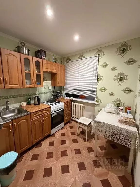 2-к кв. Курская область, Рыльск ул. Розы Люксембург, 62 (37.1 м) - Фото 1