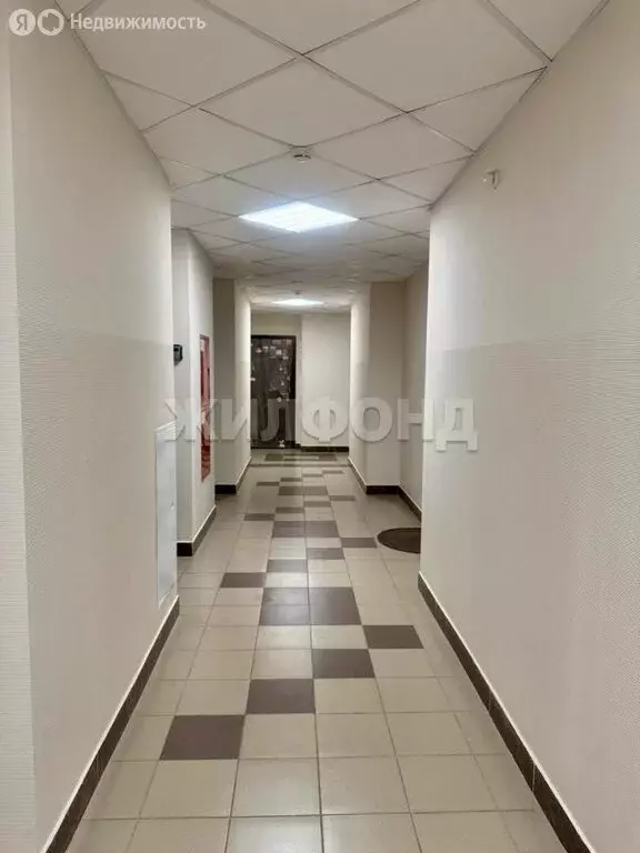 3-комнатная квартира: Кемерово, улица Мичурина, 58к1 (53 м) - Фото 1