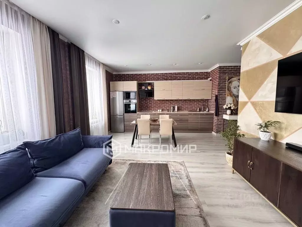 3-к кв. Челябинская область, Челябинск ул. Героя России А.В. Яковлева, ... - Фото 2