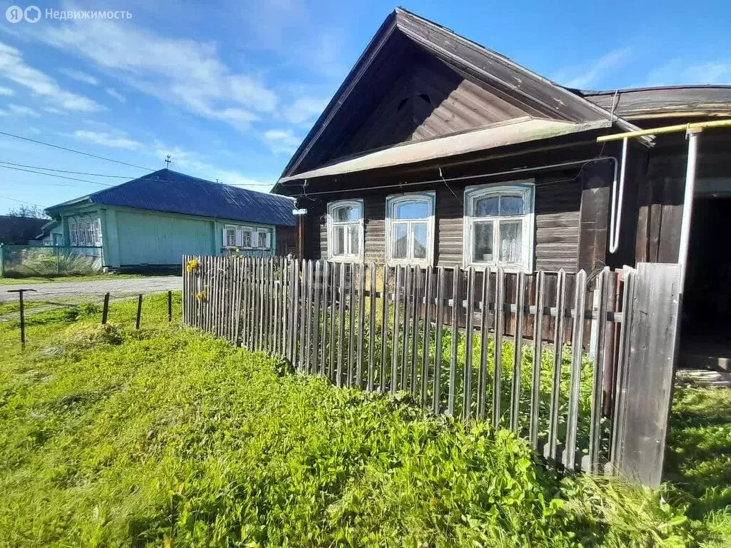 Дом в Нижняя Салда, улица Гагарина (45 м) - Фото 1