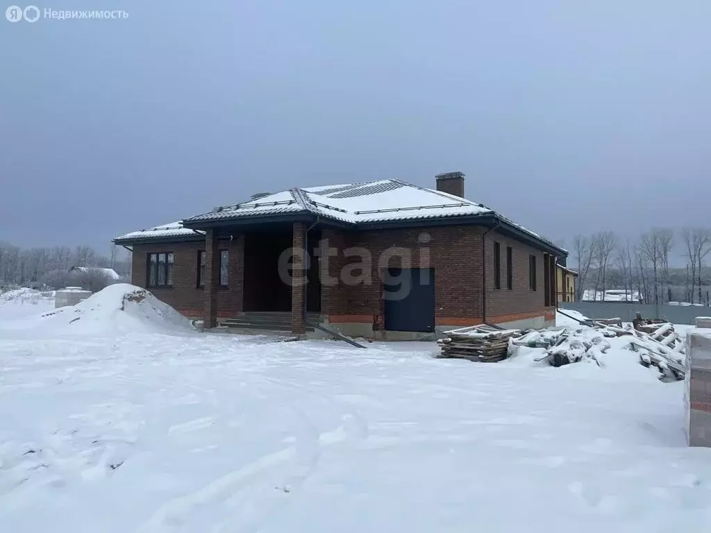 Дом в Республика Мордовия, городской округ Саранск, рабочий посёлок ... - Фото 0