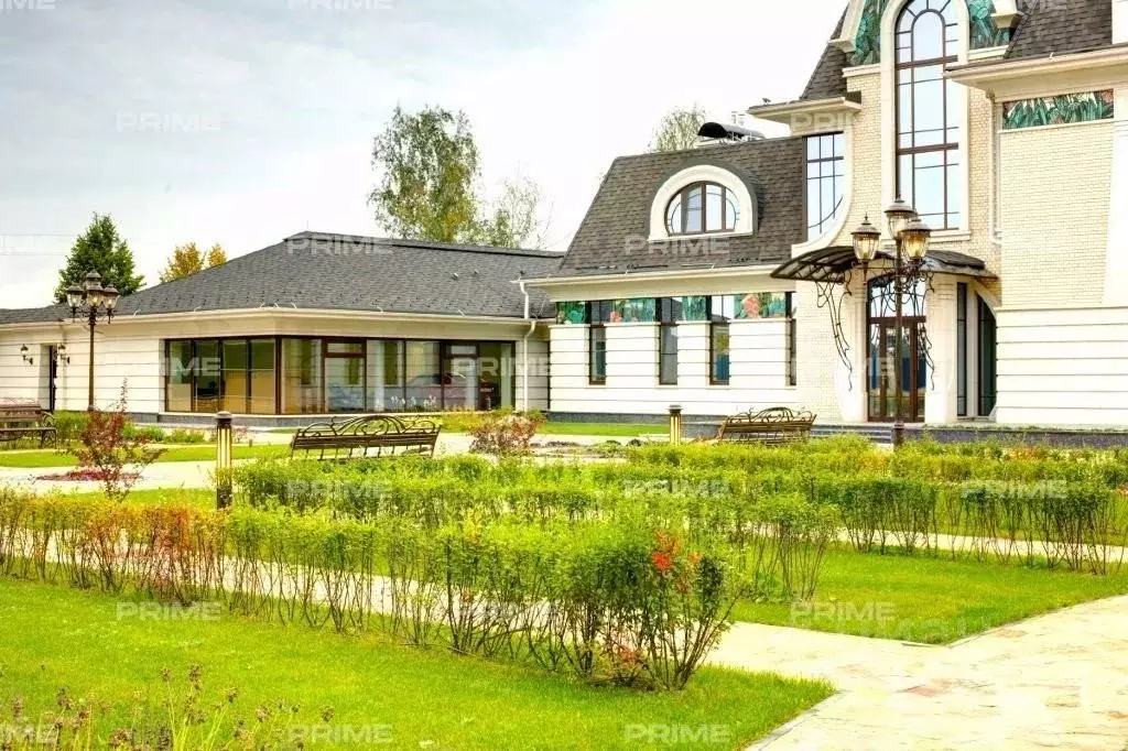 Коттедж в Москва пос. Красные горки, ул. Заречная, 42 (1832 м) - Фото 1