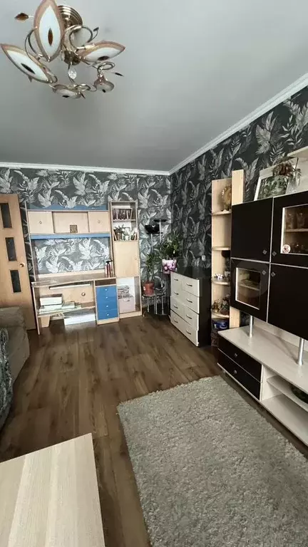 2-к. квартира, 50 м, 4/4 эт. - Фото 1