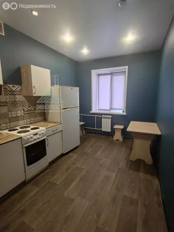 1-комнатная квартира: Абакан, проспект Дружбы Народов, 49 (38 м) - Фото 1