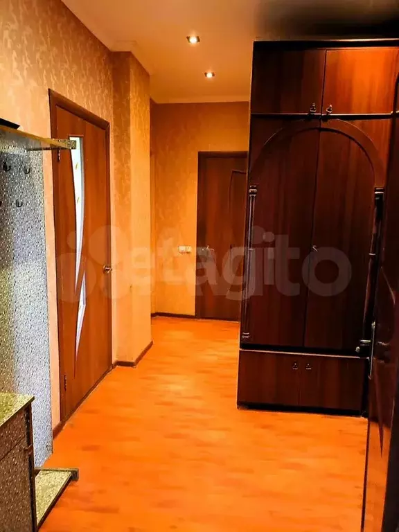 3-к. квартира, 65,5 м, 2/2 эт. - Фото 0