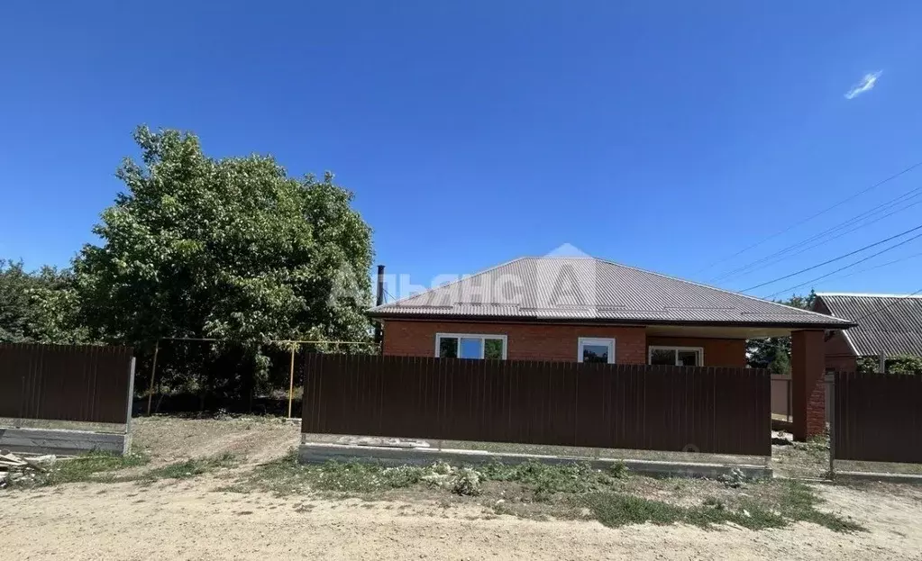 Дом в Краснодарский край, Тимашевск Колхозная ул., 104 (112 м) - Фото 1