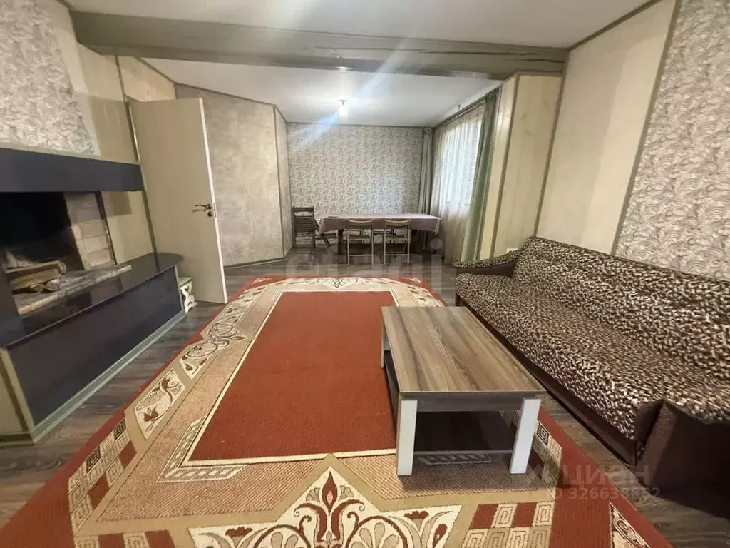 Дом в Алтай, Майминский район, с. Майма Славянская ул., 4 (168 м) - Фото 1