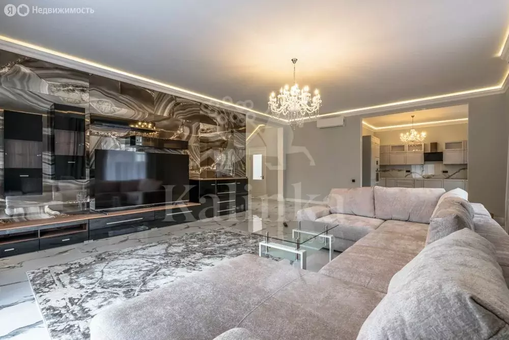 Дом в село Ромашково, КП Ромашково-21 (250 м) - Фото 1