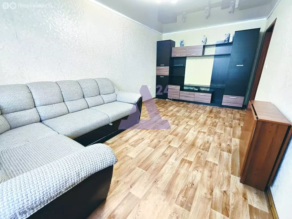 2-комнатная квартира: Барнаул, улица Чеглецова, 18 (44 м) - Фото 0