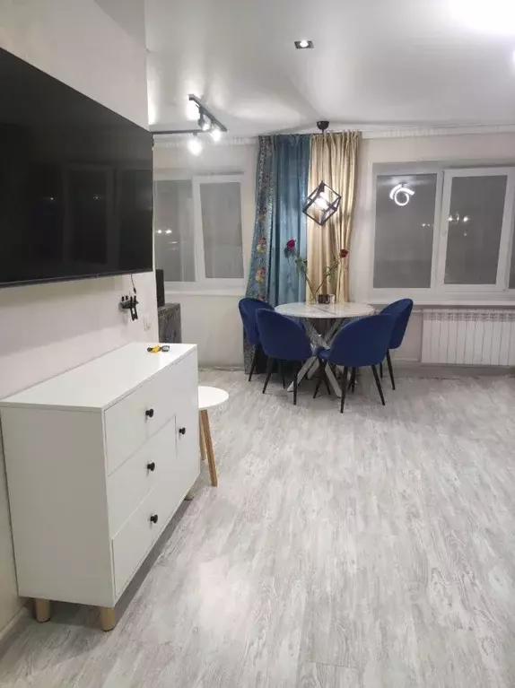2-к кв. Тверская область, Ржев ул. Ленина, 25 (42.0 м) - Фото 0