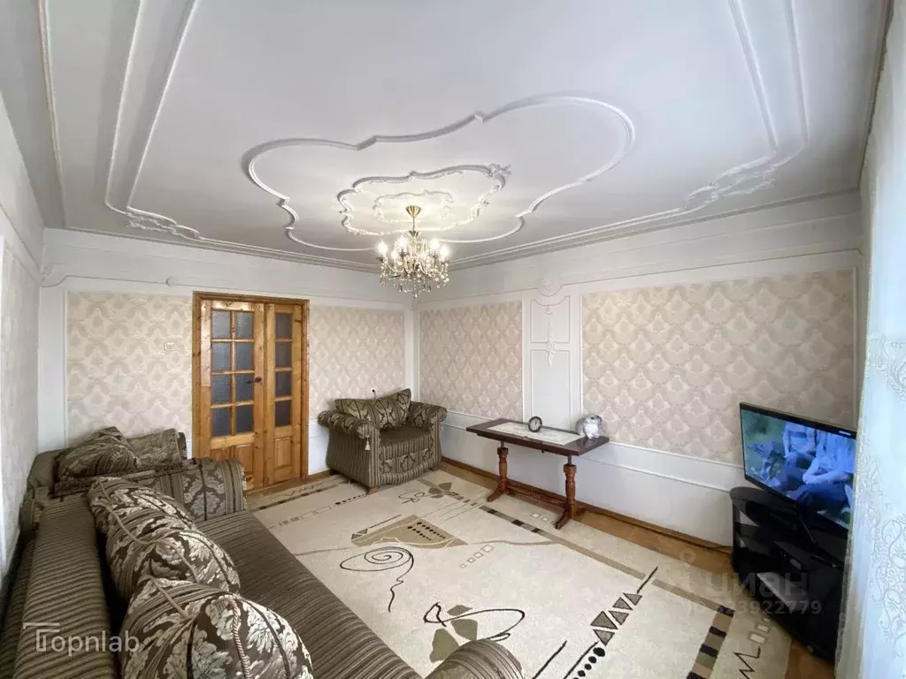 2-к кв. Кабардино-Балкария, Нальчик Тырныаузский проезд, 8 (52.0 м) - Фото 1