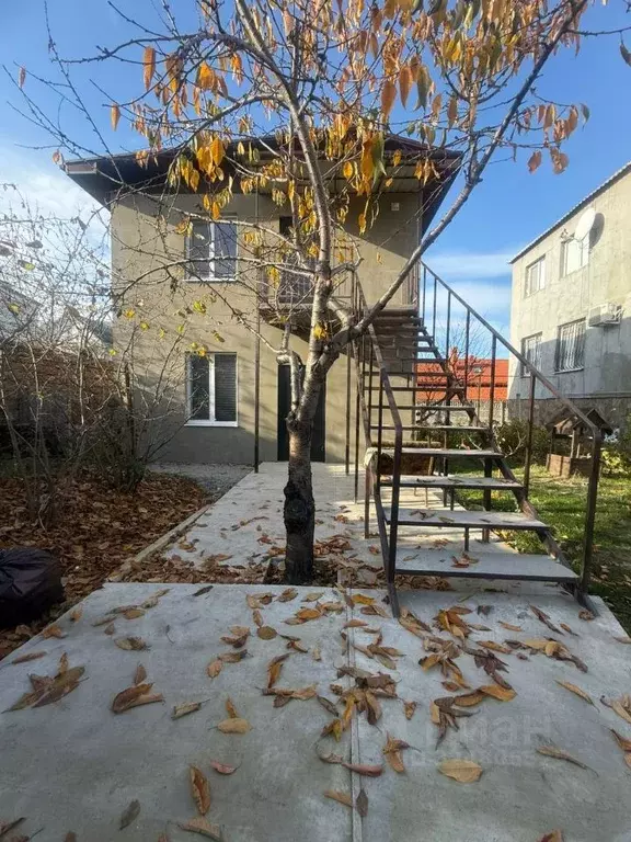 1-к кв. Крым, Симферополь ул. Абдуль Тейфук, 84 (30.0 м) - Фото 1