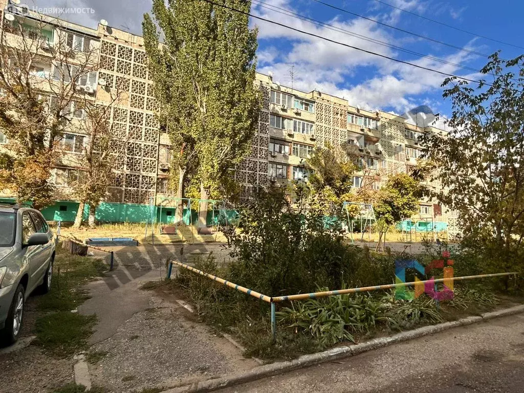 3-комнатная квартира: Элиста, 8-й микрорайон, 35 (62.6 м) - Фото 0