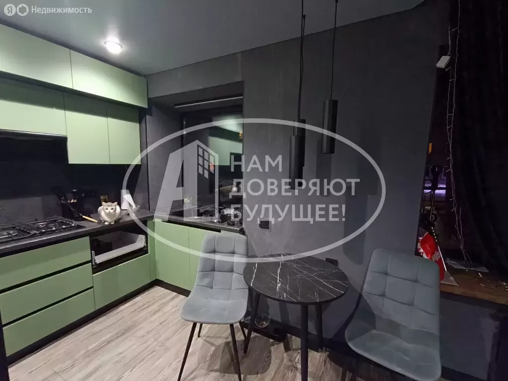 2-комнатная квартира: Чернушка, улица Ленина, 107 (45.5 м) - Фото 0