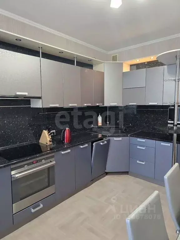 2-к кв. Санкт-Петербург Богатырский просп., 22к1 (70.0 м) - Фото 0