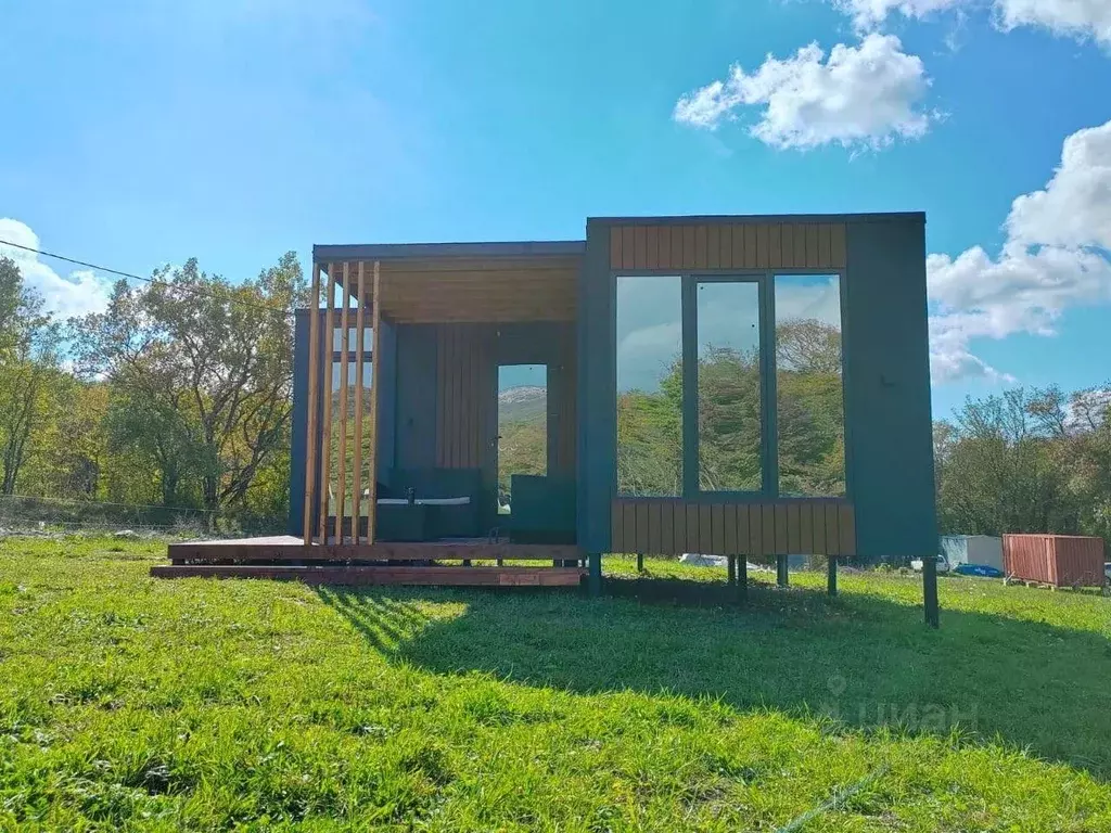 Дом в Севастополь с. Передовое, ул. Водопадная (25 м) - Фото 1