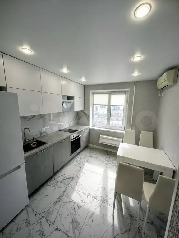 2-к. квартира, 50 м, 8/9 эт. - Фото 0