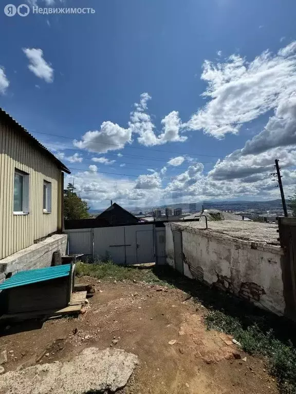 Дом в Улан-Удэ, микрорайон Аршан, Курганская улица (28.4 м) - Фото 0