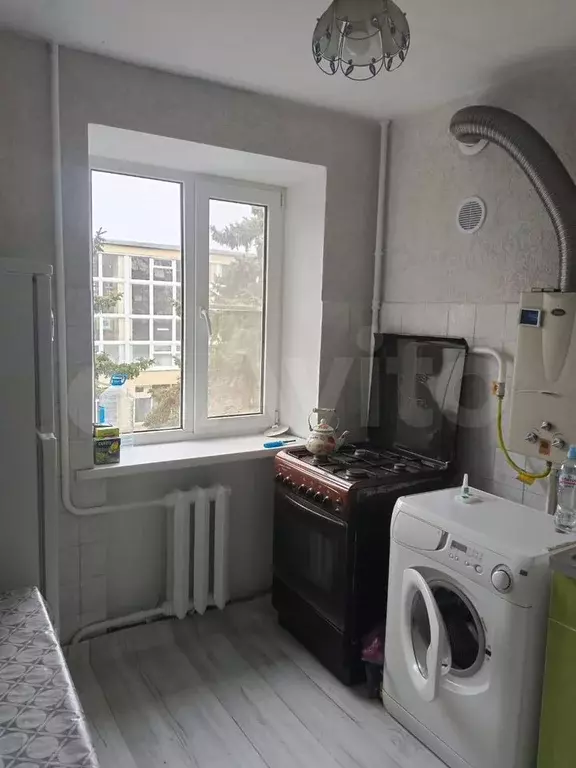 1-к. квартира, 31 м, 2/5 эт. - Фото 0