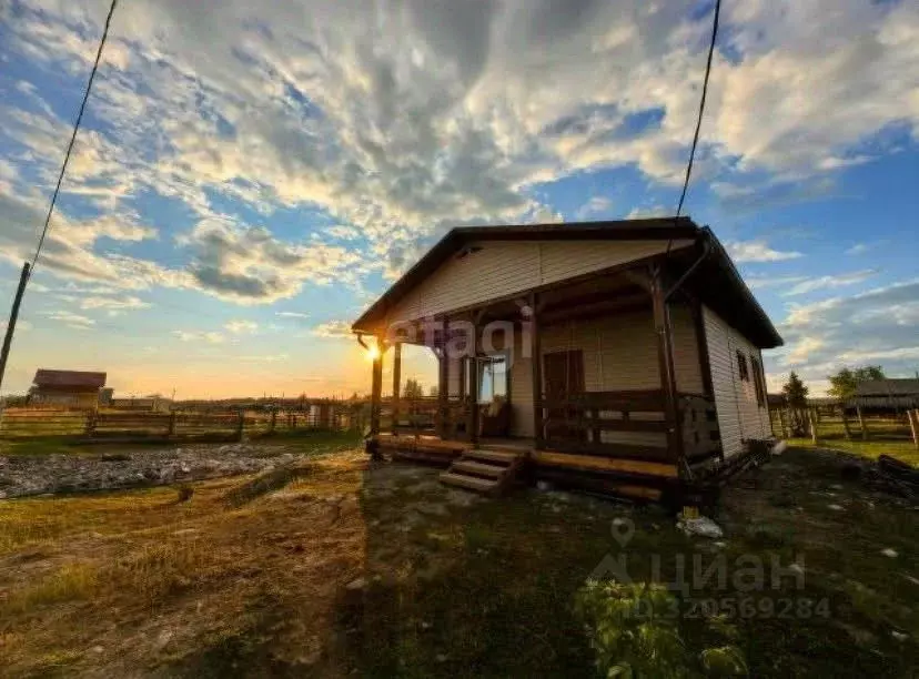 Участок в Саха (Якутия), Таттинский улус, Усть-Амгинский наслег, с. ... - Фото 0