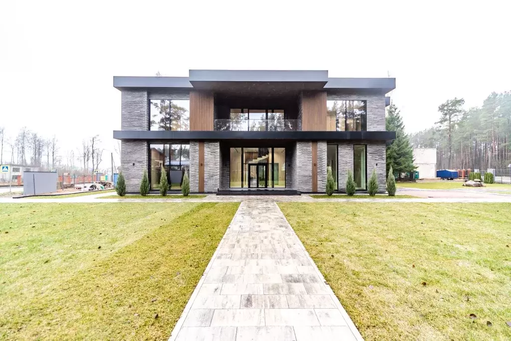 Дом в Санкт-Петербург, Санкт-Петербург, Зеленогорск ул. Фиалковая, 26 ... - Фото 1