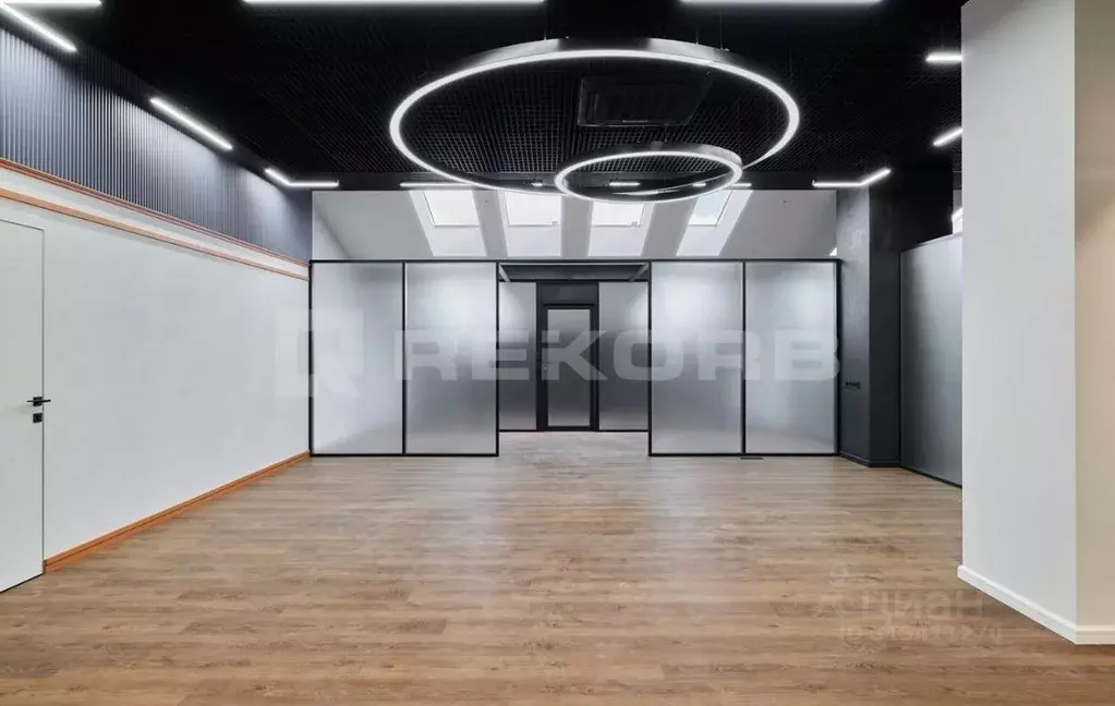 Офис в Санкт-Петербург наб. Обводного Канала, 23Б (800 м) - Фото 1