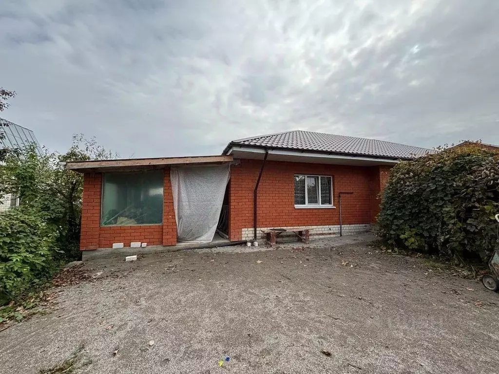 Дом в Орловская область, Орловский район, Знаменка пгт ул. Горького, ... - Фото 1