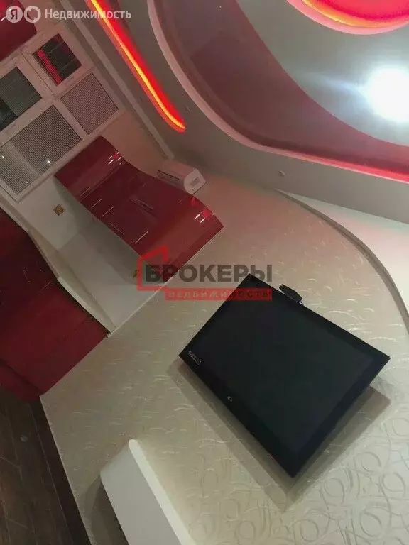 1-комнатная квартира: Севастополь, проспект Победы, 2Б (55 м) - Фото 2