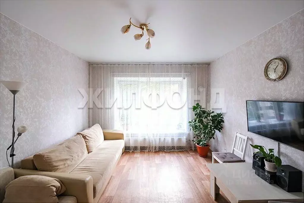 2-к кв. Новосибирская область, Новосибирск Планетная ул., 55/2 (58.5 ... - Фото 0