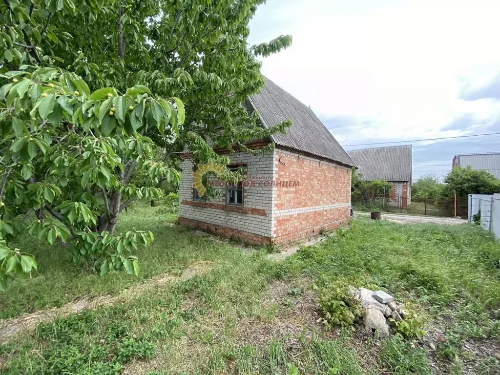 Дом в Краснодарский край, Ейск Восход СНТ, 115 (32 м) - Фото 1