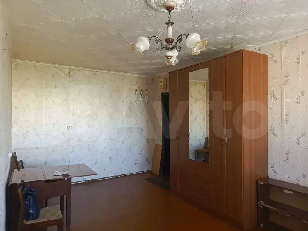 Комната 18 м в 4-к., 5/5 эт. - Фото 1