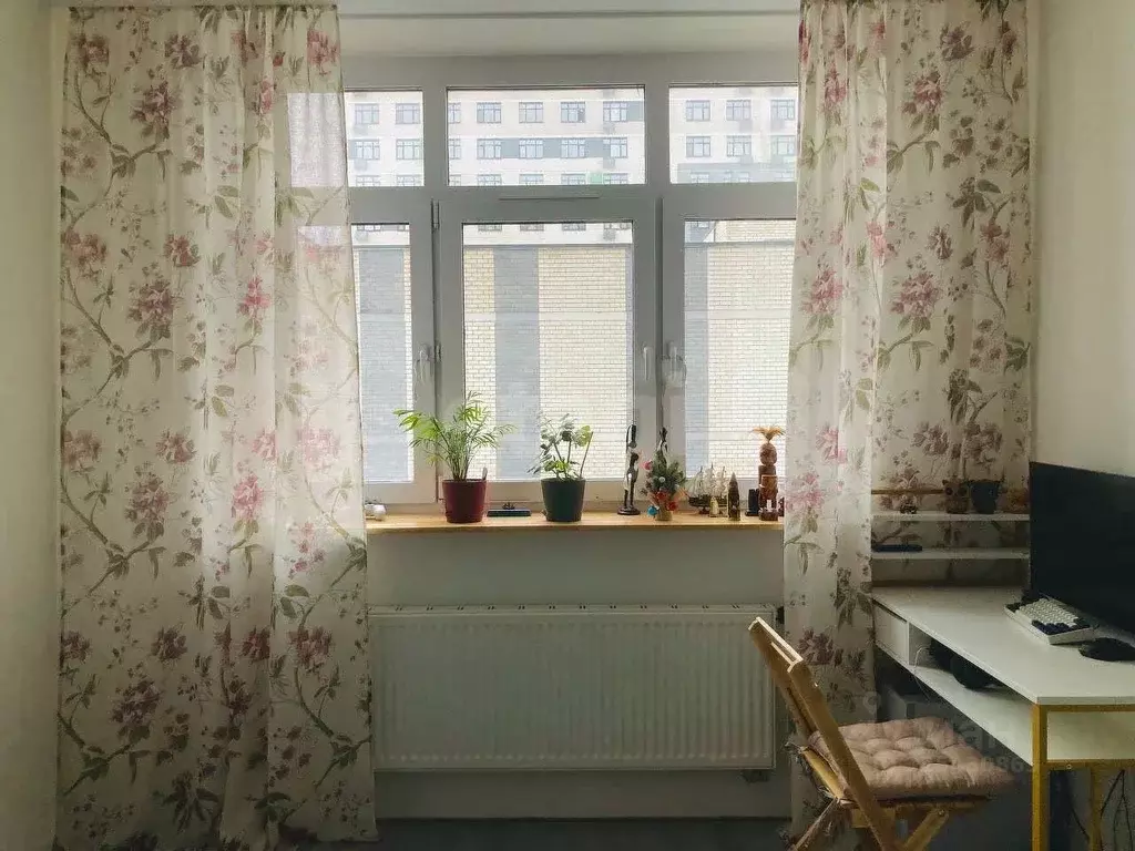 Студия Тюменская область, Тюмень ул. Первооткрывателей, 14 (17.8 м) - Фото 0