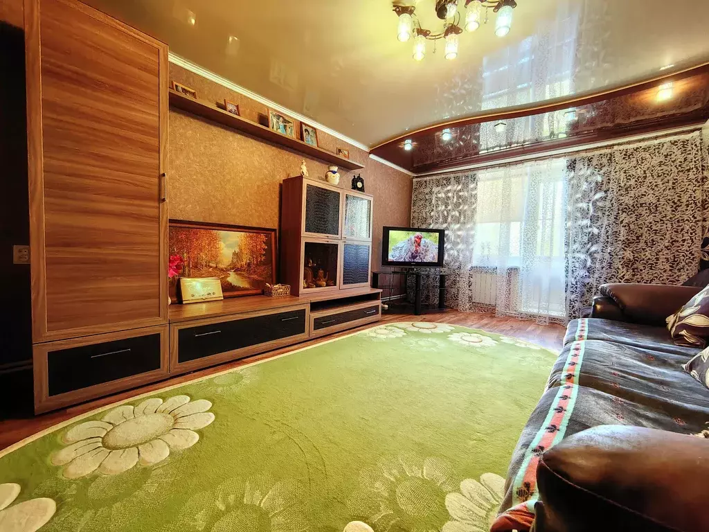 Продаётся 3-к квартира, 67.9 м - Фото 0