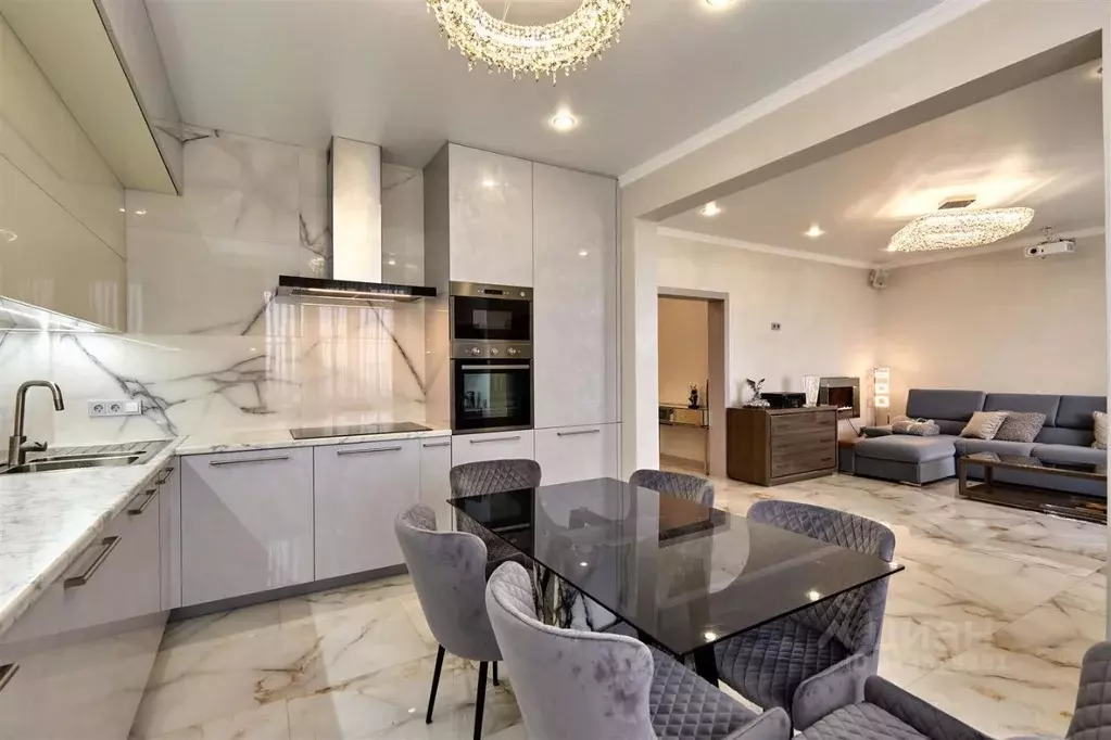 3-к кв. Краснодарский край, Краснодар Центральный мкр, ул. ... - Фото 2