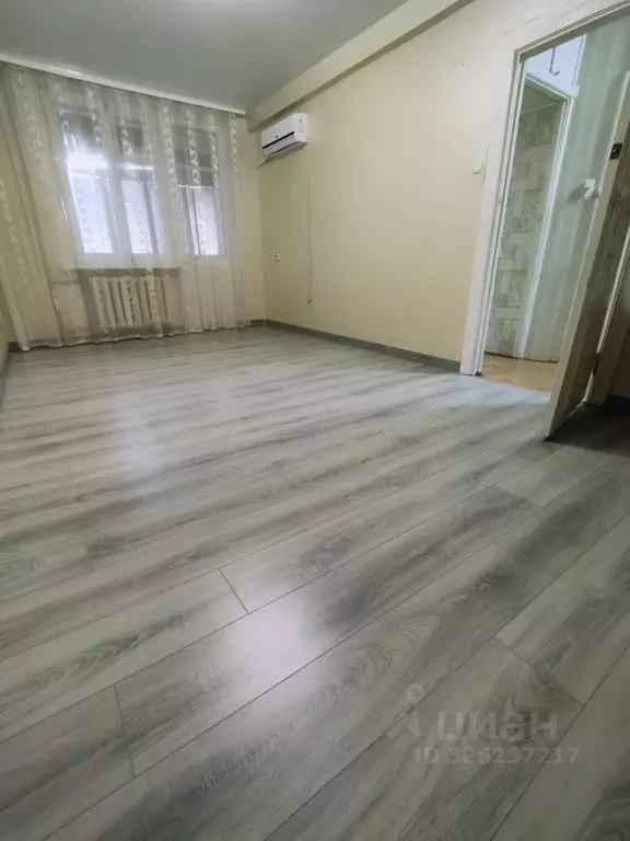 1-к кв. Севастополь просп. Генерала Острякова, 84 (33.4 м) - Фото 2