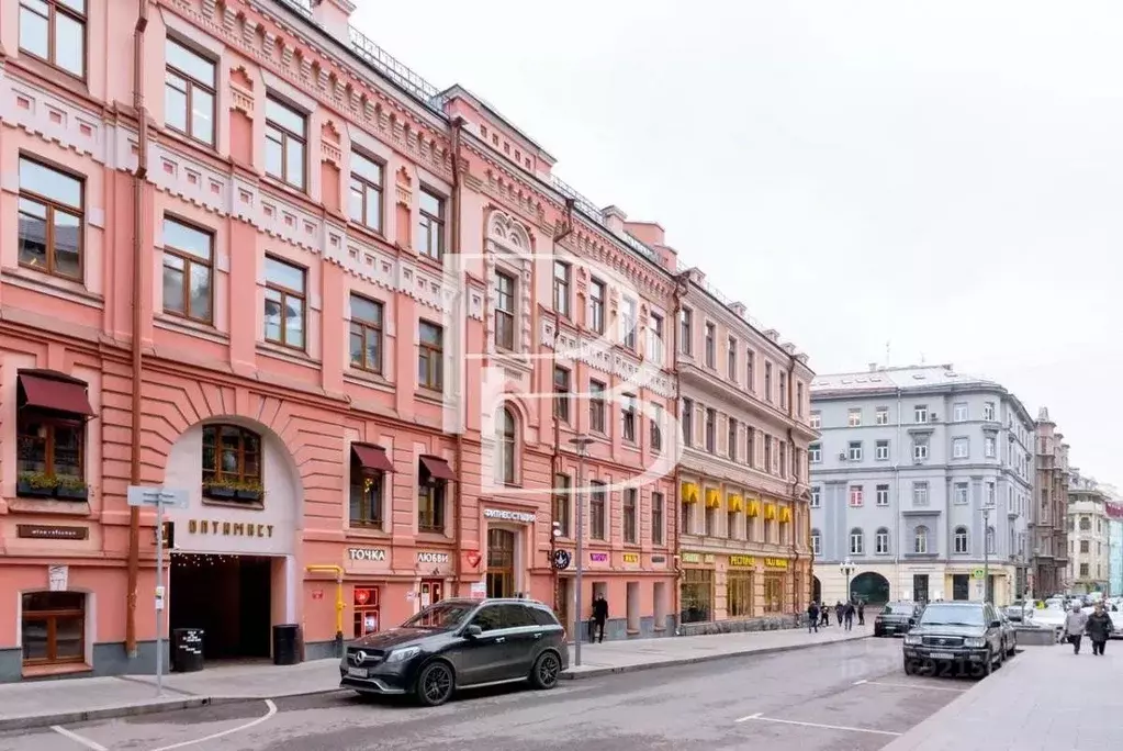 Офис в Москва ул. Арбат, 6/2 (100 м) - Фото 0