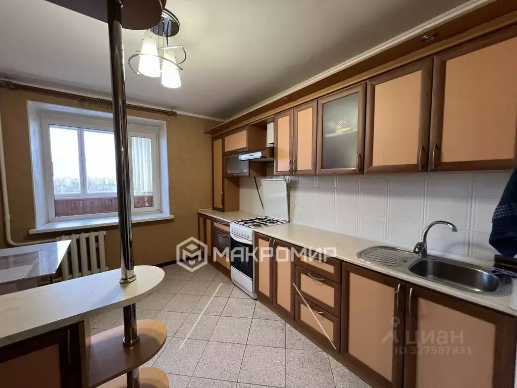 2-к кв. Брянская область, Брянск Московский просп., 1Б (66.0 м) - Фото 1